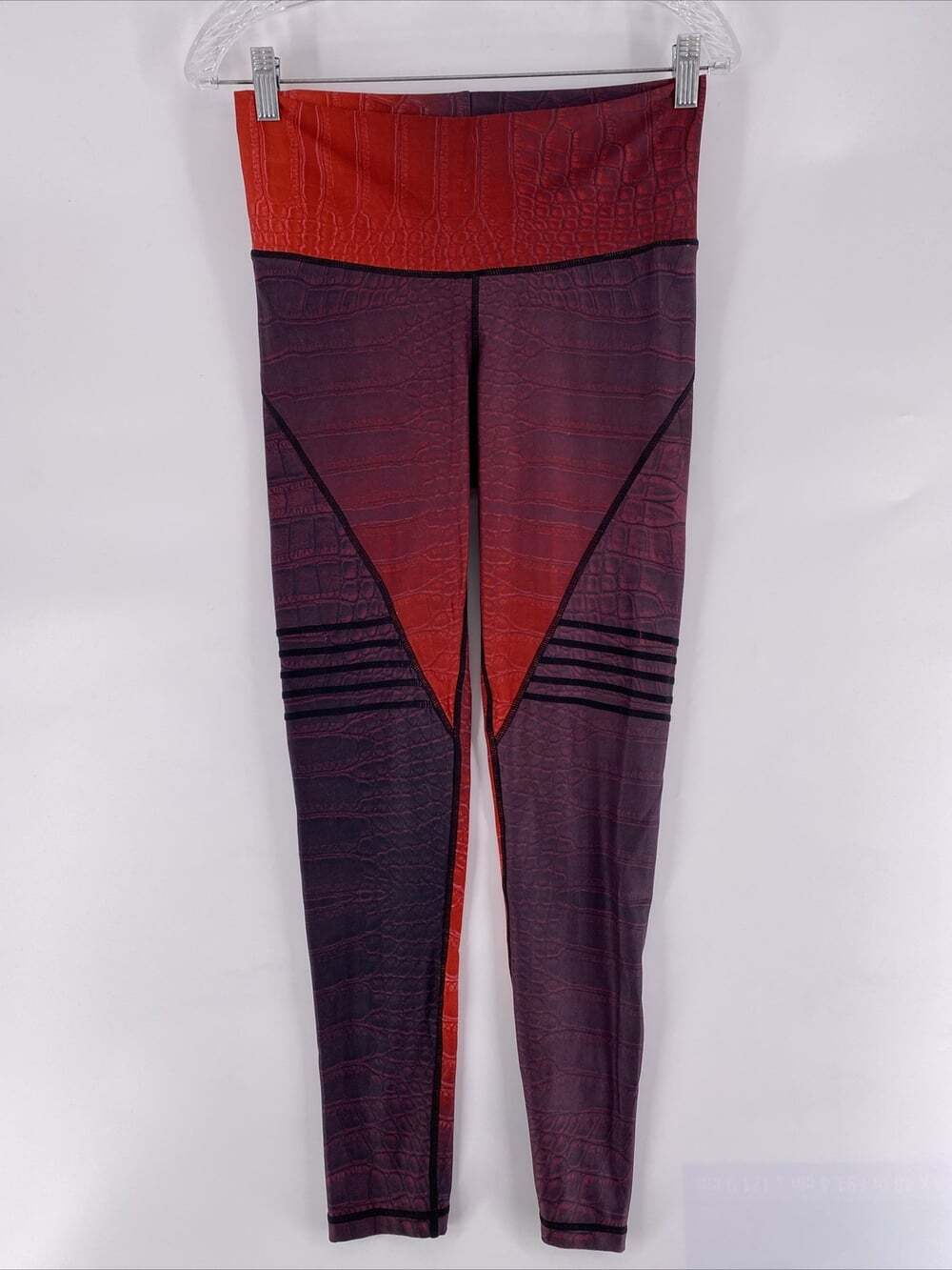 Niyama Sol Women’s Size Medium Red High Waisted Art To Wear Athleisure Leggings